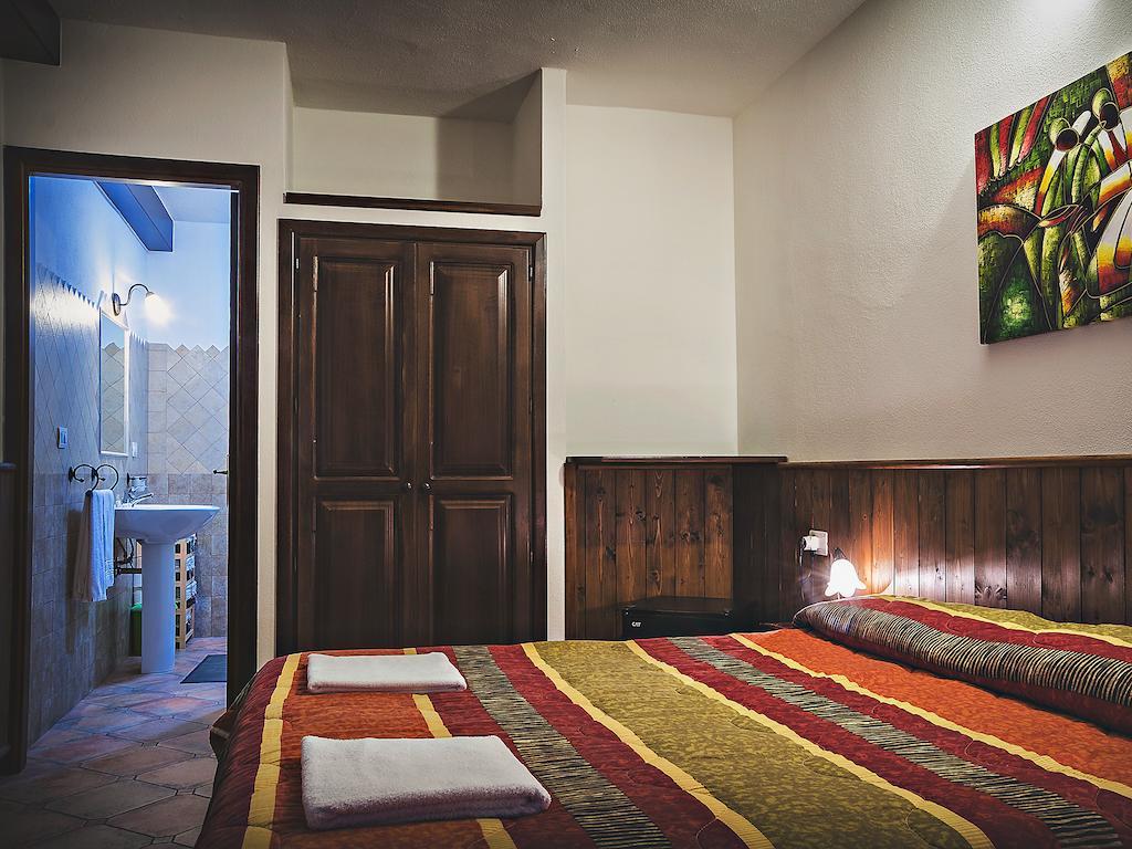 كالا غونوني Bed And Breakfast Ichnos الغرفة الصورة